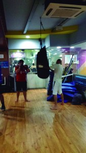 Além de ajudar no emagrecimento, o Muay Thai fortalece todos os músculos do corpo