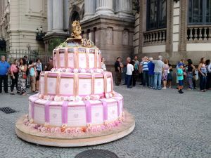 Bolo de 106 anos do Theatro Municipal