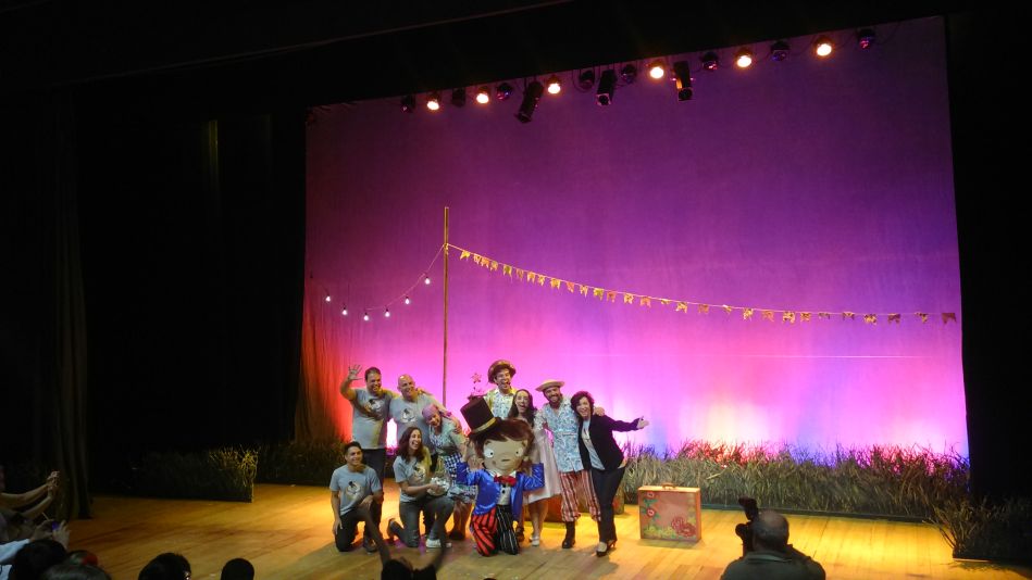 elenco-da-peoa-luiz-e-nazinha-com-a-equipe-do-encontrarte