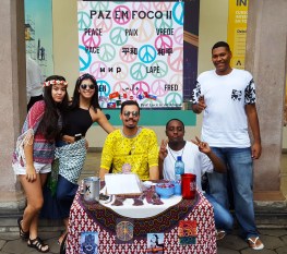 os-alunos-debora-fernandes%2c-bruna-rua%2c-ewerthon-araujo%2c-rodrigo-andrade-e-dorval-de-lima