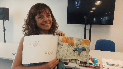 A escritora Andrea Viviana Taubman. Foto: Julia Dias / AgênciaUVA