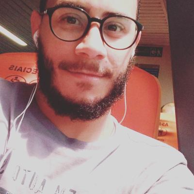 Fabiano Cunha, que se identifica com o conteúdo da literatura periférica. Foto: Rede social