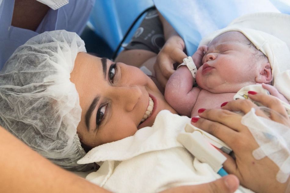 O primeiro encontro entre mãe e filho. Foto: Divulgação