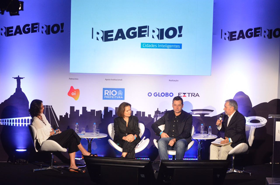 Ana Luzia Azevedo, Marina Grossi, Washington Fajardo e Sergio Magalhães no painel “Desenvolvimento Sustentável”. Foto: Fábio Cordeiro / Divulgação