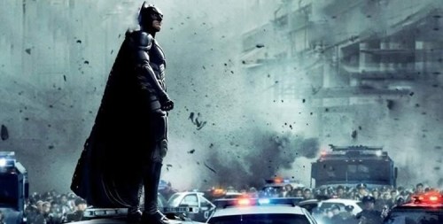 Esta imagem possuí um atributo alt vazio; O nome do arquivo é batman-o-cavaleiro-das-trevas-ressurge-the-dark-knight-rises.jpg